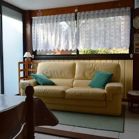 Chalet Two Bedroom Chalet, 64m² Gujan-Mestras