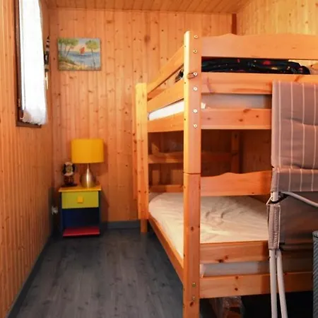 Chalet Two Bedroom Chalet, 64m² *
