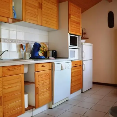 Chalet Two Bedroom Chalet, 64m² Gujan-Mestras